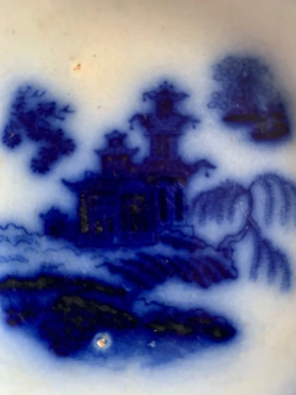 Antique Flow Blue “Chapoo” Berry Dish – 5” Pagoda Pattern